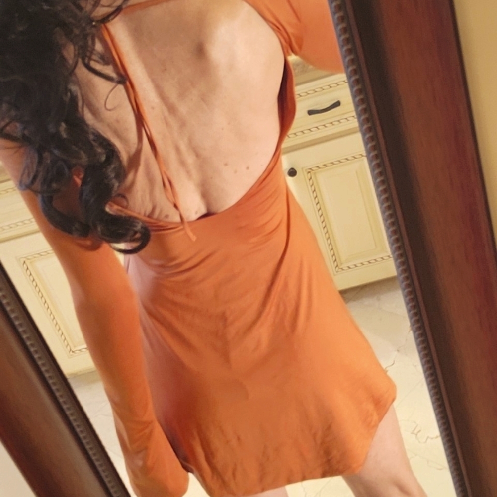 Chic Rich Orange Topaz Cutout Mini Dress, Sz 4 - Picture 11 of 16